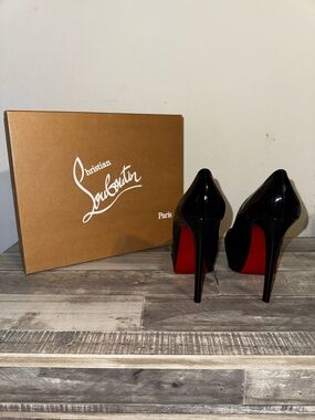 Christian Louboutin Black Patent Leather Pointed-Toe Stilettos with Red Soles
